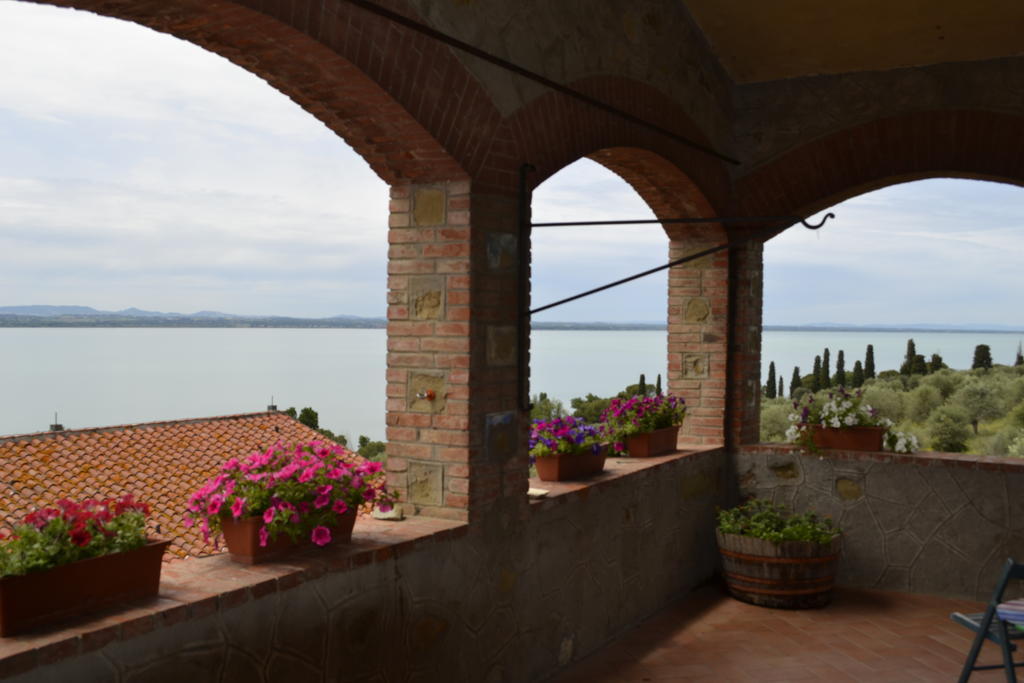 Fattoria Il Poggio Villa San Feliciano Værelse billede